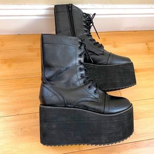 YRU platform boots